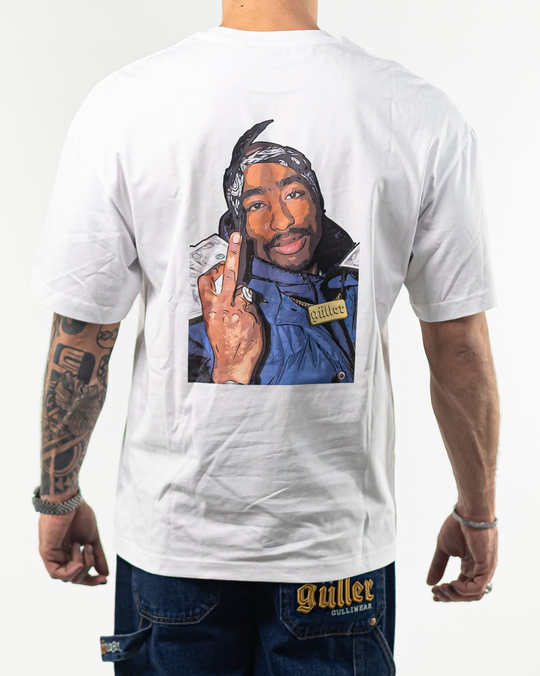 T-Shirt "Guller TupMoney" streetwear style, bianco, oversize fit