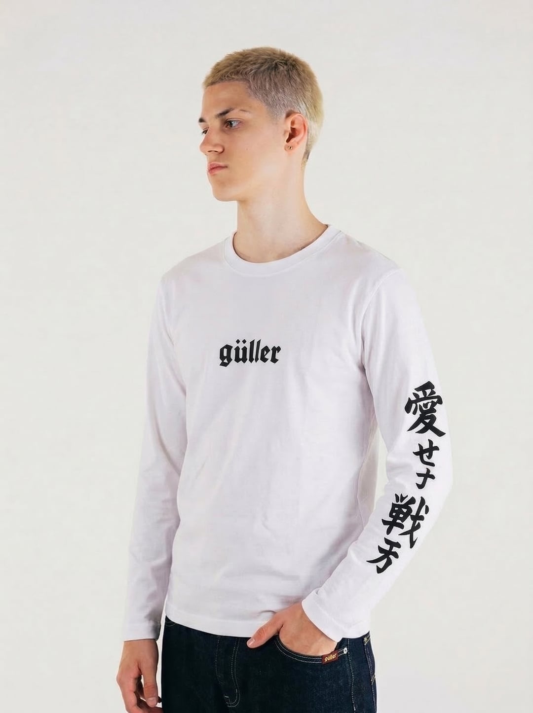 T-Shirt  Manica Lunga "Guller "JAPAN Ama, è già rivoluzione" col. bianco