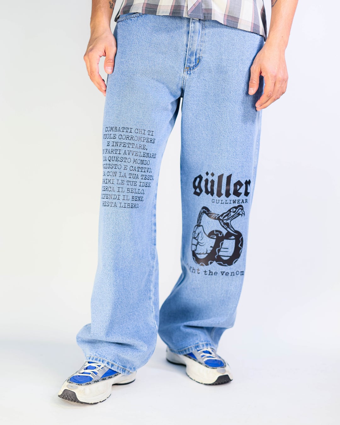 Baggy Jeans "Guller" FightTheVenom lavaggio jeans chiaro